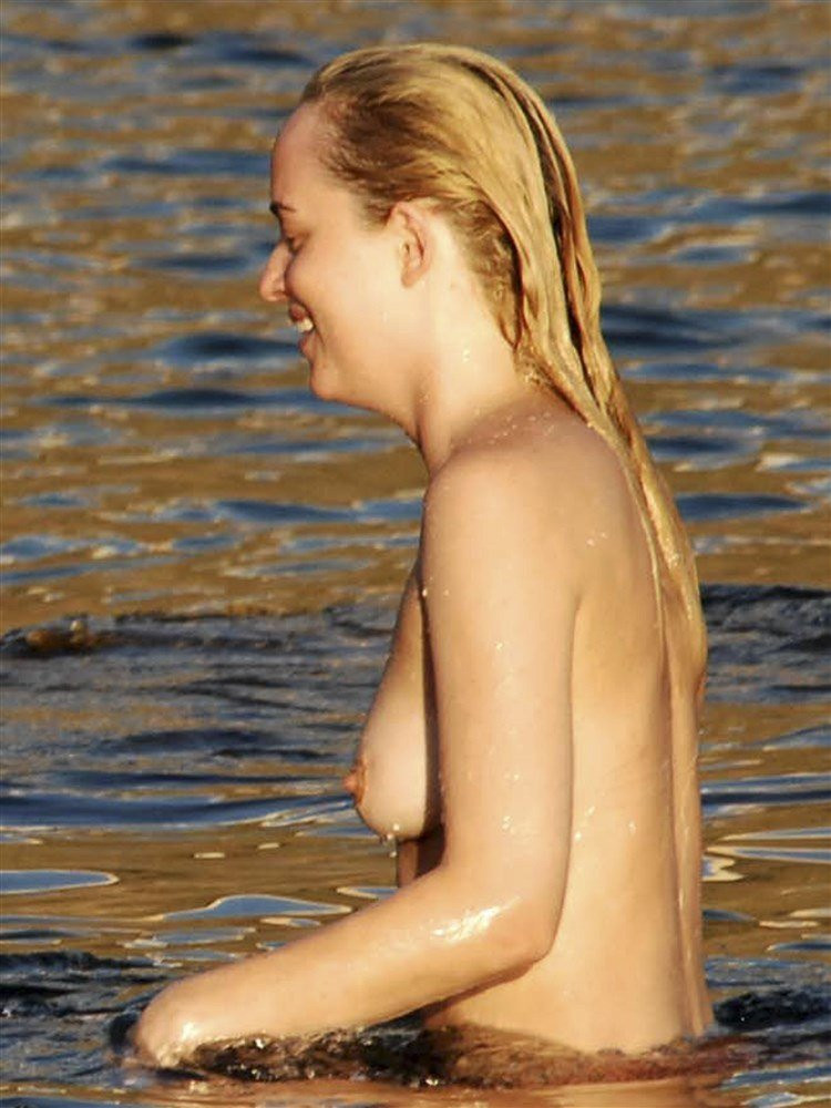 Dakota Johnson Naked