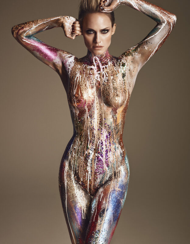 Amber Valletta photo