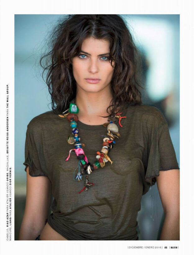 Isabeli Fontana photo