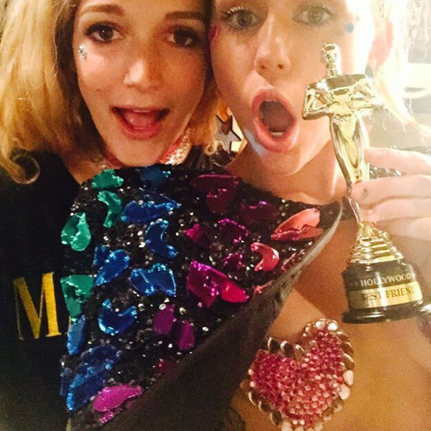 Miley Cyrus photo